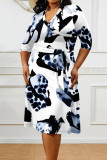 Powdery Violet Elegant Geometric Print Lace Up Contrast V Neck Printed Plus Size Dresses