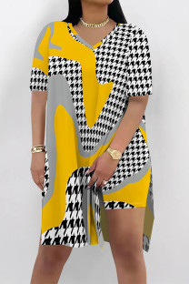 White Yellow Casual Street Leopard Print Chain print Slit Contrast V Neck Short Sleeve Two Pieces