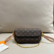 Brown Casual Daily Letters Patchwork Chains Bags