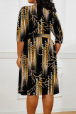 Black Elegant Floral Print Lace Up Contrast V Neck Printed Plus Size Dresses