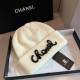White Casual Street Letters Pearls Decor Weave Contrast Hat