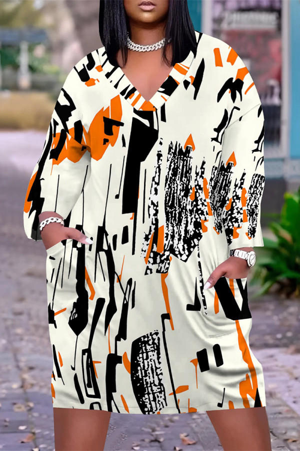 Apricot Casual Floral Print Pocket Contrast V Neck Printed Plus Size Dresses