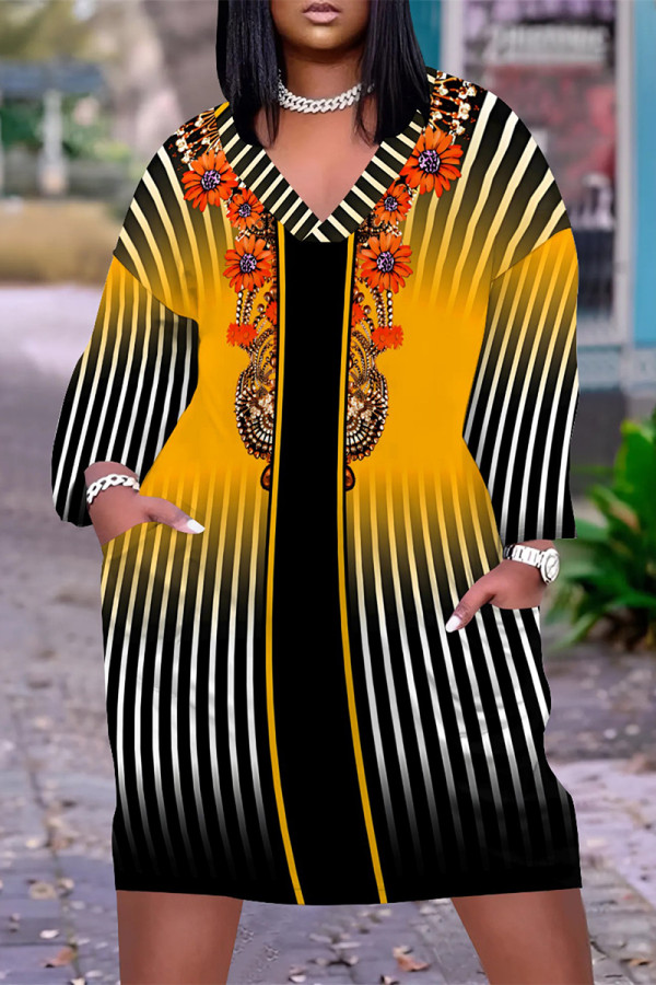 Black Yellow Casual Floral Print Pocket Contrast V Neck Printed Plus Size Dresses