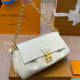 White Casual Street Letters Patchwork Chains Embossed Bags
