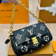 Black Casual Street Letters Patchwork Chains Contrast Bags
