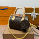 Brown Casual Daily Letters Patchwork Chains Contrast Bags