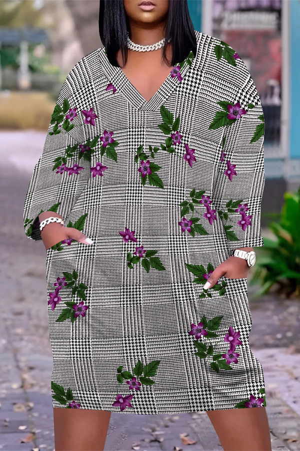 Purple Casual Street Plaid Pocket Contrast V Neck Printed Plus Size Dresses