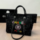 White Casual Street Letters Embroidered Patchwork Contrast Bags