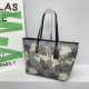 Black Casual Street Letters Gradient Patchwork Zipper Contrast Bags