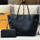 Black Casual Vacation Letters Patchwork Embossed Bags