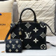 Black Casual Daily Letters Patchwork Zipper Contrast Bags