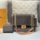Brown Casual Street Letters Patchwork Chains Bags