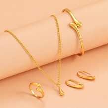 Gold Simple Clavicle Chain Necklace Earring Bracelet Four-Piece Set