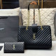Black Casual Letters Patchwork Chains Texture Bags