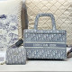 White Casual Daily Letters Patchwork Contrast Bags