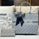 White Blue Casual Daily Letters Patchwork Contrast Bags
