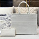 White Casual Daily Letters Embossed Bags