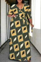 Grass Green Casual Daily Plaid Striped Print Pocket Contrast V Neck Printed Plus Size Dresses