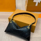 Black Casual Daily Letters Patchwork Zipper Embossed Bags