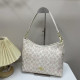 White Casual Street Letters Patchwork Zipper Bags