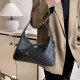 Black Casual Daily Letters Patchwork Zipper Contrast Bags