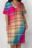 Black Gold Casual Plaid Stripe Chain print Pocket Contrast V Neck Printed Plus Size Dresses