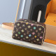 Multicolor Daily Letters Zipper Bags