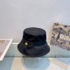 Black Casual Solid Color Patchwork Metal Accessories Trim Hat