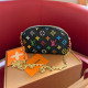 Black Daily Letters Gradient Chains Zipper Bags