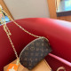 Brown Daily Letters Chains Zipper Bags
