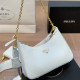 White Casual Solid Color Patchwork Chains Zipper Bags
