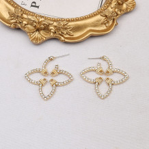 Gold Daily Four Leaf Clover Rhinestone Decor Earrings