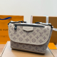 White Casual Daily Letters Zipper Bags