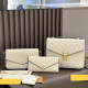 White Casual Daily Letters Chains Bags