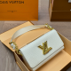 White Casual Daily Letters Chains Bags