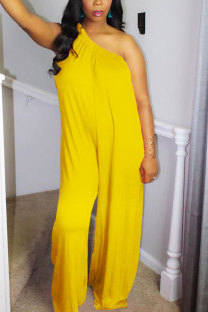 Yellow Fashion Sexy Patchwork Solid Sleeveless one shoulder collar Jumpsuits