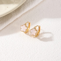 White Daily Flowers Earrings