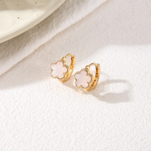 White Daily Flowers Earrings