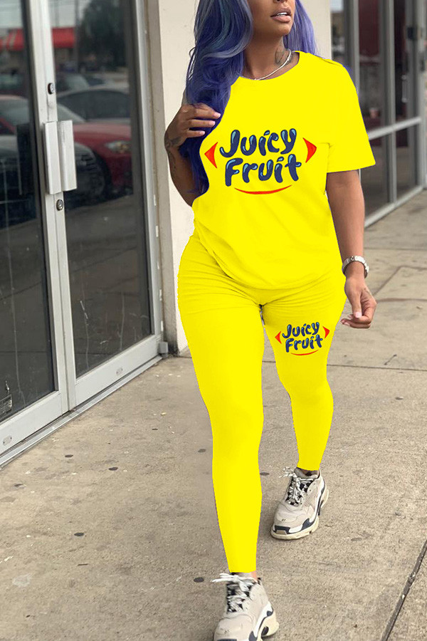 Yellow venetian Casual Letter Print Solid Straight Short Sleeve Two Pieces