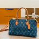 Blue Casual Letters Zipper Bags