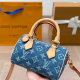 Blue Casual Letters Zipper Bags