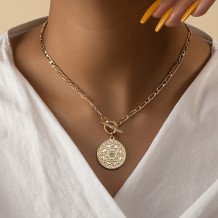 Gold Casual Solid Color Chains Necklaces