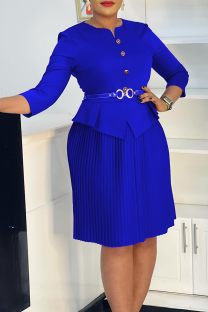 Light Blue Elegant Solid Color With Belt Pleated O Neck Long Dresses