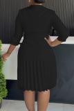 Black Elegant Solid Color Pleated Turndown Collar Long Dresses