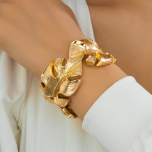 Gold Daily Leaves Bracelet