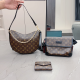 Black Brown Daily Letters Zipper Bags