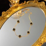 Green Daily Four Leaf Clover Chains Necklaces