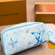 White Daily Print Zipper Bags