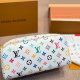 Multicolor Daily Letters Zipper Bags