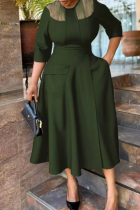 Green Casual Solid Color Pocket O Neck Long Dresses